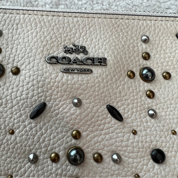 Coach Prie Rivets Nolita Mini Bag/Wristlet - Picture 3 of 16